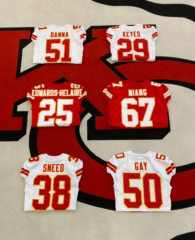 kc chiefs jersey numbers