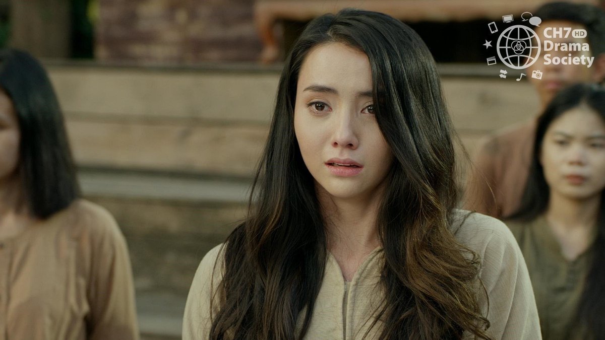 Ch7HDDrama's tweet photo. "น้ำผึ้งเป็นเมียชั้น" ยืดอกรับโทษแทนเมีย หล่อมากพี่ผา เจ็บหน่อยนะคนดี งื้อ 😢 #มธุรสโลกันตร์Re2 https://t.co/HYLBSigMfX