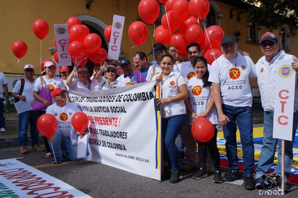 AcebSecBucarama's tweet photo. #AcebPrimeroDeMayo Rechazamos la circular 033 del @MintrabajoCol  que va en contra de los trabajadores colombianos. @acebnacional, @ctccolombia, @uniamericas, @ENSColombia, @PalmaEdwin https://t.co/H5TEXWJaP1