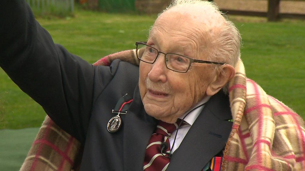 Yesterday, Captain (now Colonel) Tom Moore turned 100 years old. For his birthday he received 1000s of birthday cards, was treated to a flyover by a Spitfire and Hurricane, AND raised £32m for the NHS. 

An amazing, uplifting story: buff.ly/3f4AVQb

#hero #CaptainTomMoore