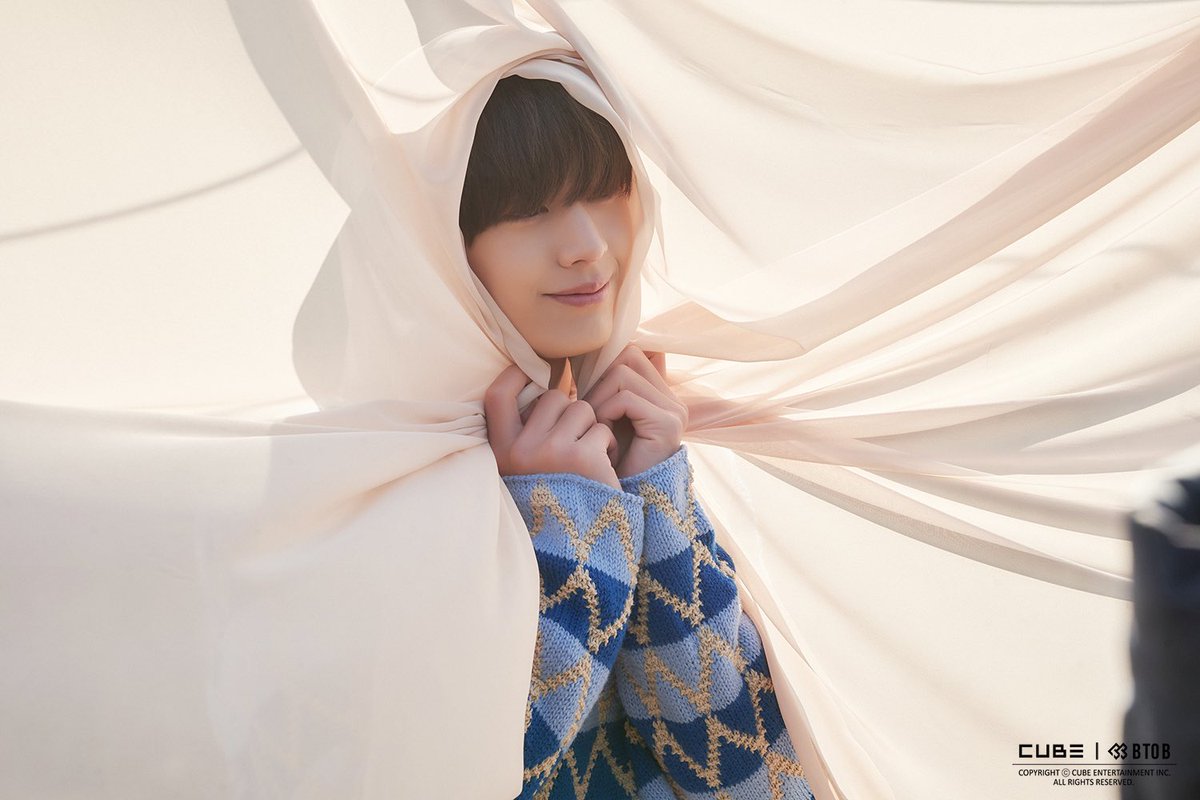 REINA_MELODY_7's tweet photo. #육성재_생일파티는_쌍갑포차에서 https://t.co/Iws9cci8VL