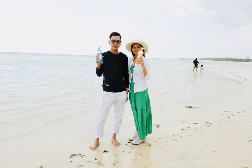 mario_heng's tweet photo. បងប្អូនណាចង់បានសាប៊ូដោះខ្លូនមានក្លិនក្រអូប​ និងបំបាត់ក្លិនខ្លួន​ អាចទាក់ទងខ្ញុំបាន https://t.co/QIAPv7Pnii