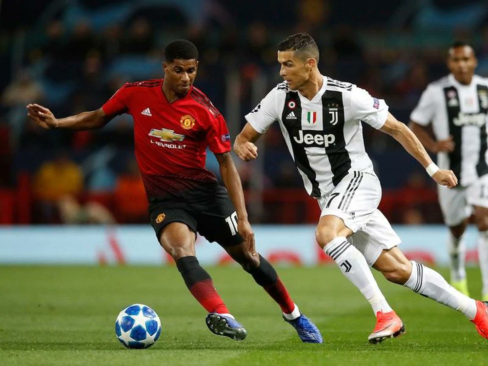Cristiano Ronaldo: "I see some great potential in him and I feel he can reach the very top of his game, he could even win a Ballon D& #39;or at some point in his career"