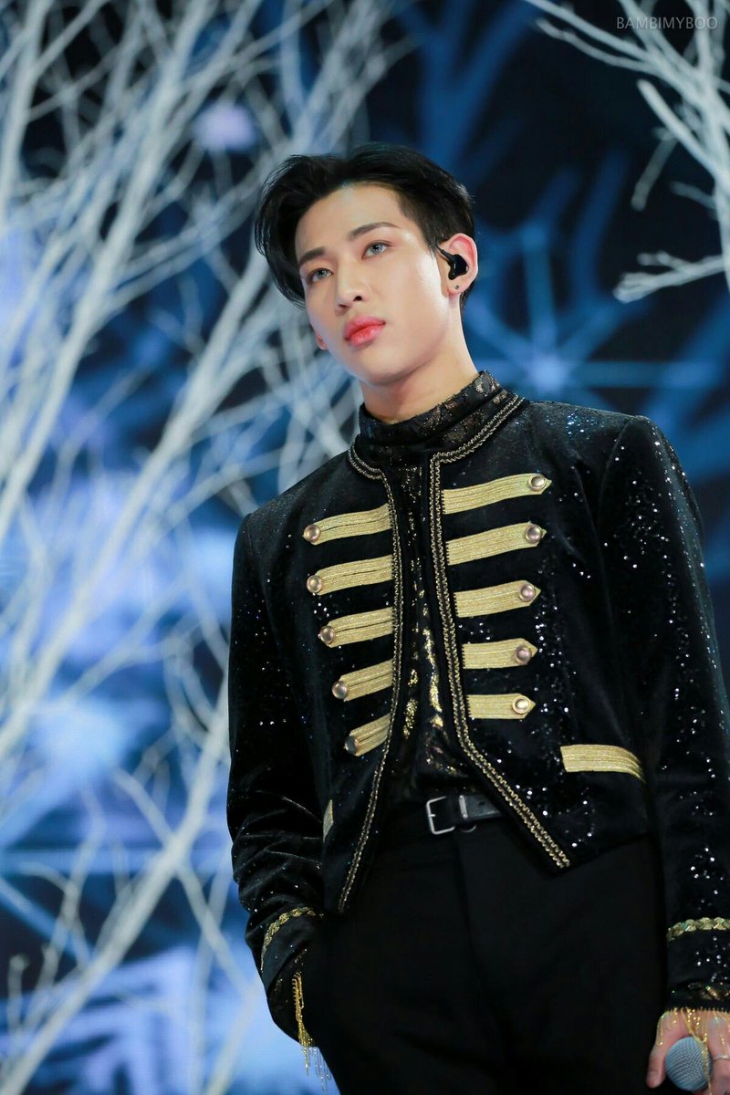 yugsdior's tweet photo. happy birthday king!!! thank you for always brightening my days and making me laugh when i need it most! i love you, thank you for being you ๐ #BelieveInBamBamDay #KingBamBamDay @BamBam1A #GOT7 @GOT7Official https://t.co/X1Wx0BH7T2