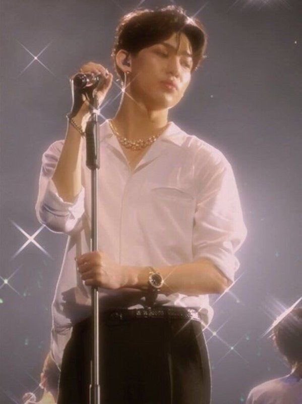 fairygyeomie's tweet photo. Happy birthday King Bambam๐๐ #BelieveInBamBamDay #KingBamBamDay @BamBam1A #GOT7 @GOT7Official https://t.co/Y6GMb0qvuR