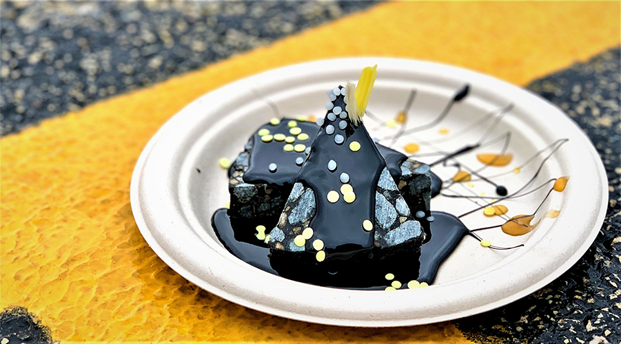 CEEatIllinois's tweet photo. Congratulations to #CEEatIllinois grad student Punit Singhvi, 3rd Prize winner in the 2020 Image of Research Competition! Singhvi's photo shows an asphalt concrete "brownie" topped with asphalt binder, yellow Sulphur pellets and white Sasobit. So creative! https://t.co/AIoXmBH5sp
