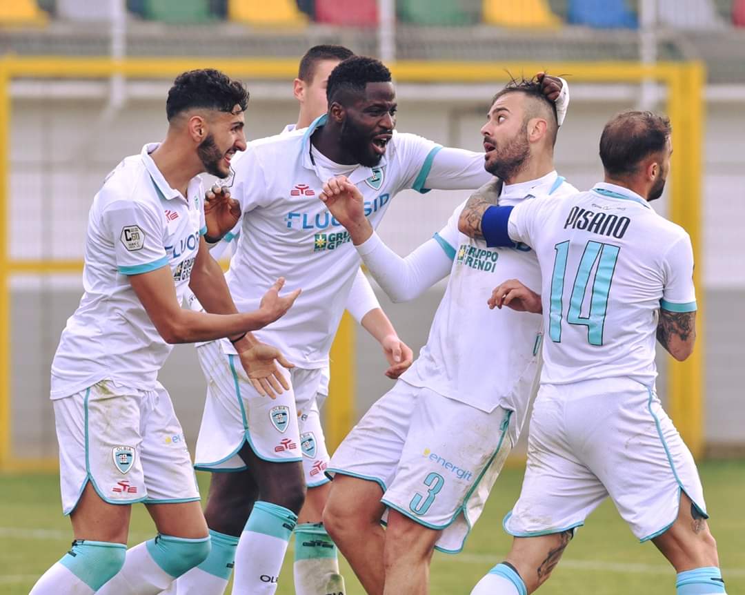 seriecofficial's tweet photo. Stasera alle 21 su @tvdellosport ospiti i presidenti di @olbiacalcio e @alma_fano ⚽

#AspettateC #LegaPro #SerieC https://t.co/DhgyGK6e1y