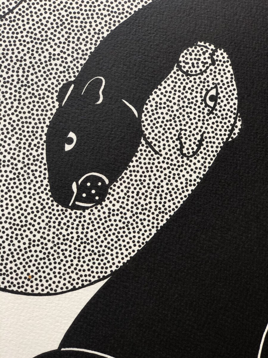RoarArtists's tweet photo. We released a set of art prints from one of our artists Felicity Marshall and they have arrived (thank you @ripedigital as always) and DAMN they are amazing! Get yours before they sell out ✌🏻💎👀🧡 https://t.co/a1BcqVo7Vc https://t.co/gzrBZXErFo
