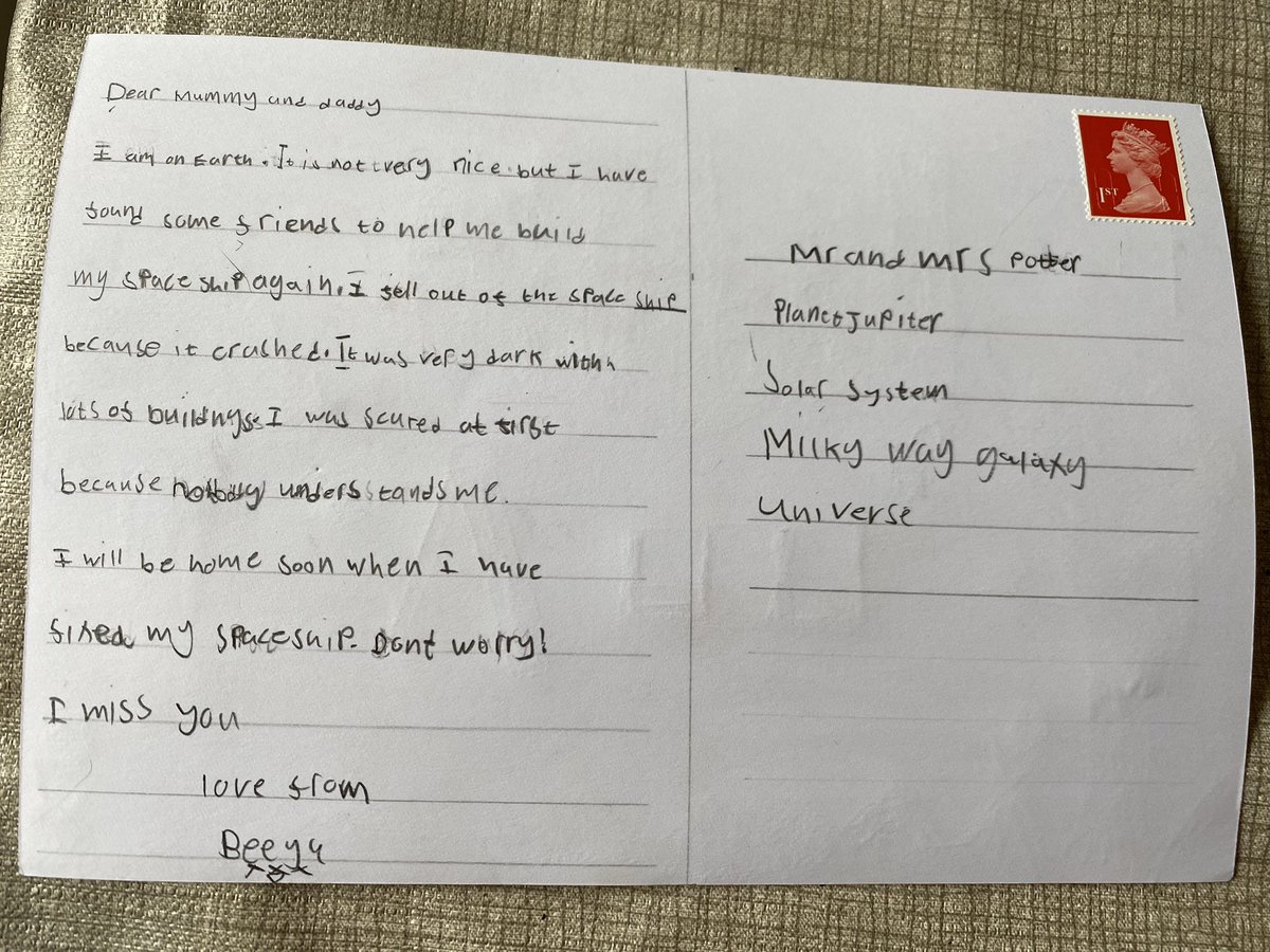 Gemmalangman's tweet photo. @GorseyY1 A postcard from Beegu #gorseyfromhome #homeschooling https://t.co/gFK0PiLTqJ
