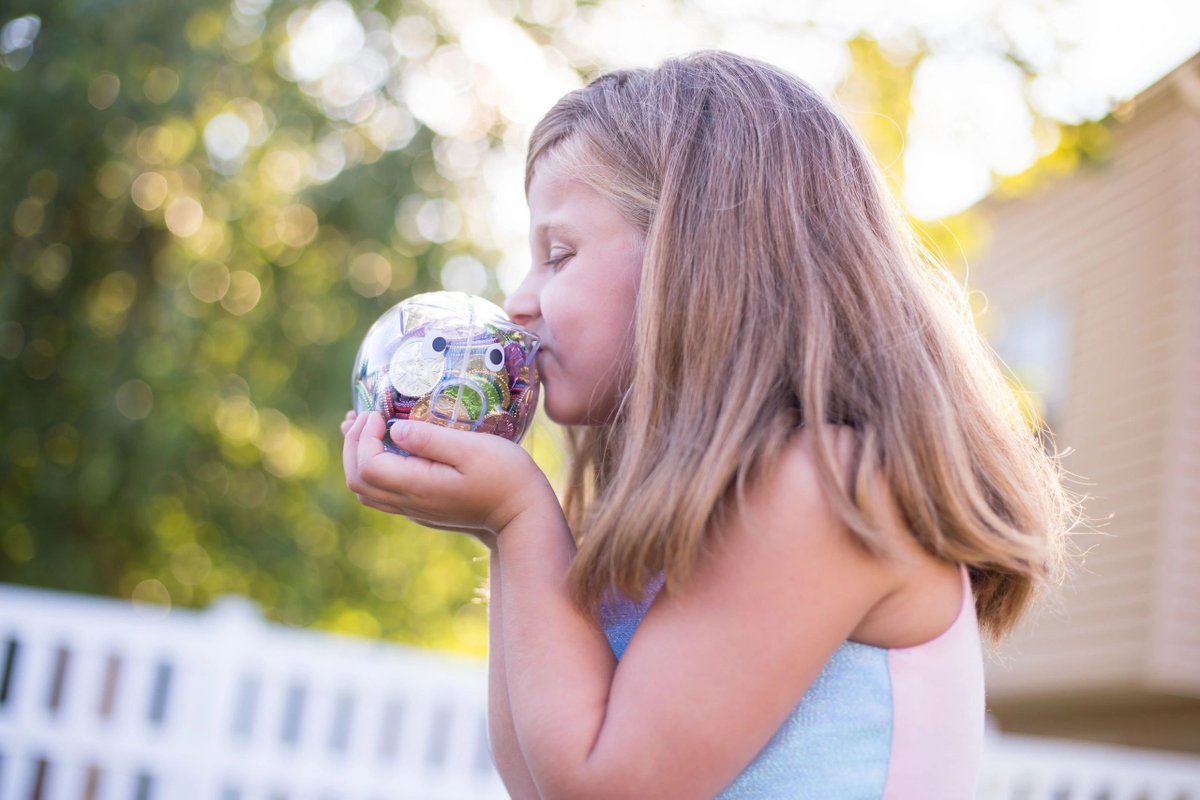 TheCoinSystem's tweet image. Our beautiful little girl loves The Coin System! We hope your family loves it as much as we do!