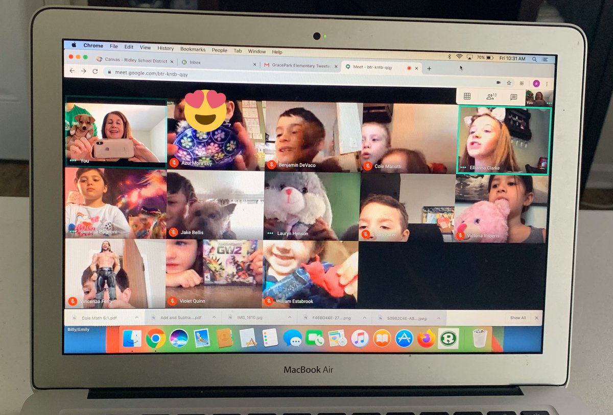 mrsrouseroom21's tweet photo. We all enjoyed sharing something special during our virtual “Show-and-Tell!”  @GraceParkElem                           #gpp                                       #stayingconnected                  #room21ersrock https://t.co/AVwtdvMkt1