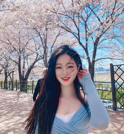 Aesthetically Pleasing Asian Girls (@AsianPleasing) / Posts / X