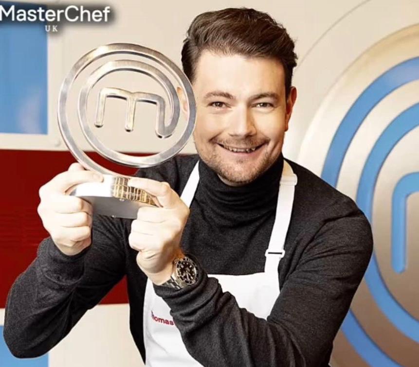 critical_suppuk's tweet photo. STAY TUNED! Thomas Frake, UK Masterchef Winner will be joining us for deliveries next week – can’t wait!” @MasterChefUK @JohnTorode1 @GreggWallace4 #torode #greggwallace #doshfornosh #NHSheroes #Covid_19 #communityspirit https://t.co/p2WM9ybbnO