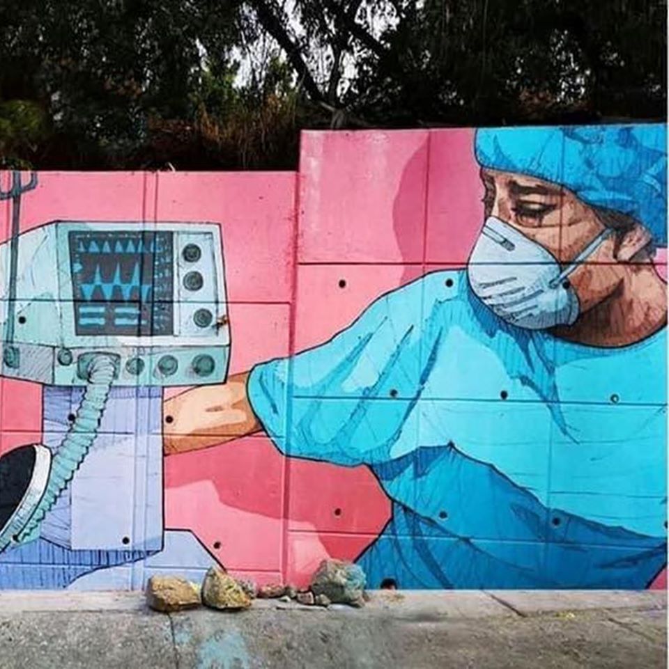 MetropolitanoAg's tweet photo. "Los héroes también lloran" 🇲🇽

La obra del artista mexicano David de León en homenaje a todo el personal de salud de México https://t.co/8JRRC9Rwmm