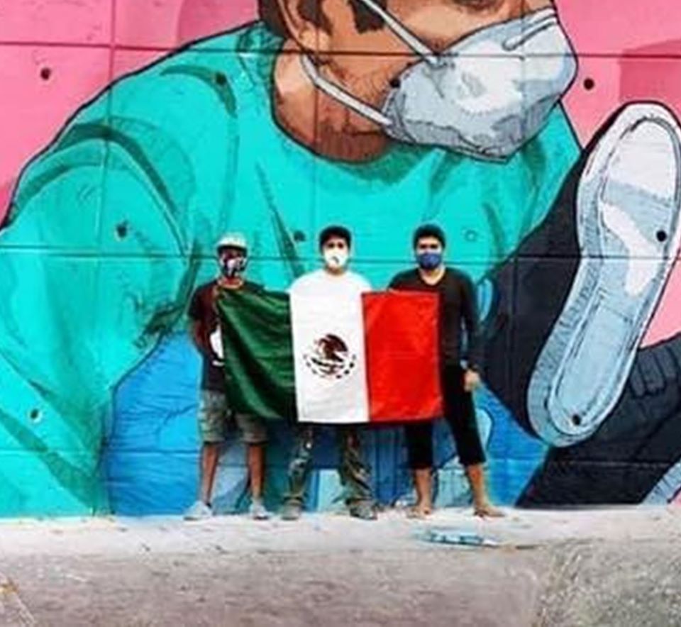 MetropolitanoAg's tweet photo. "Los héroes también lloran" 🇲🇽

La obra del artista mexicano David de León en homenaje a todo el personal de salud de México https://t.co/8JRRC9Rwmm