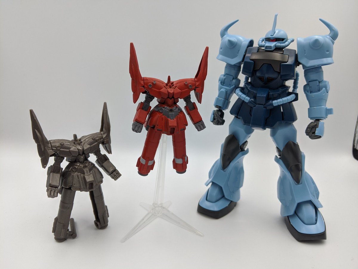 ちぎり Mita ２分で作るガンダム名鑑ガムのネオ ジオング ディテールが潰れていたので彫り直したり スタンドベース付けられるようにから塗装してみました みんなでガンプラ T Co Km4jbzxglq Twitter