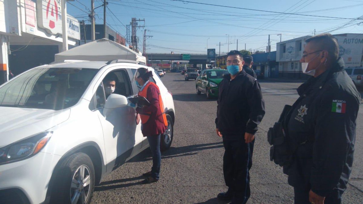 dgspm_soledad's tweet photo. #SoledadNosUne #QuédateEnCasa || El @AytoSoledad a través de Seguridad Pública Municipal interviene en el esquema de prevención #Covid19. Nota: https://t.co/1luUJylYof https://t.co/oscTQlghOn
