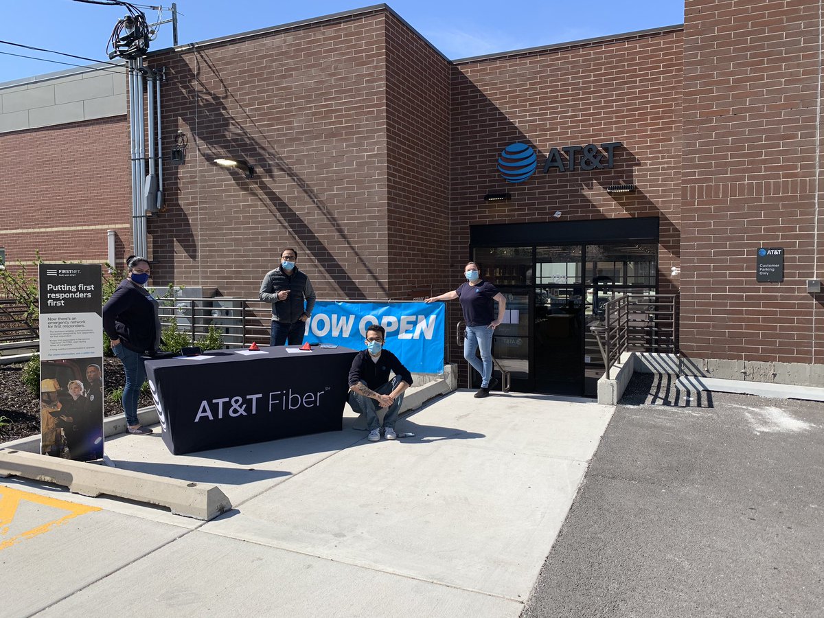 Park Ridge is open and ready! #curbside #Weareglm #lifeatatt #PaulaVofGLM #b_rothblott