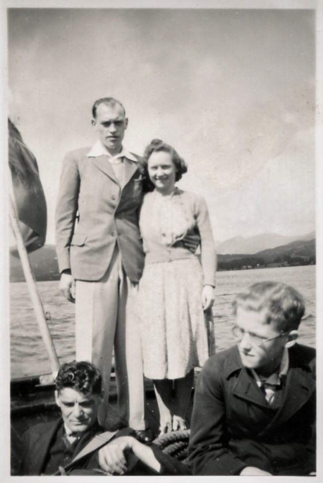 nellybaa's tweet photo. I've been going through some more old photographs &amp; found these of Grandma and Grandad's wedding and then honeymoon in the Lakes. Now I know where my love of the place comes from 😊Some of you may even recognise places 💕#oldphotos #familyhistory #love #history #LakeDistrict https://t.co/JAH1nUYgAs