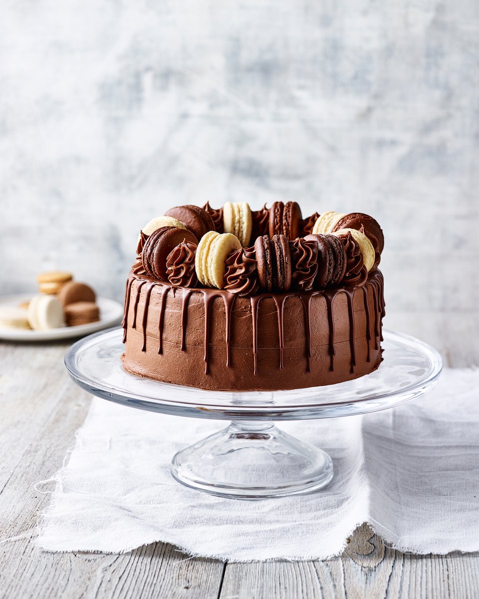 valeriecafe's tweet image. COMPETITION TIME! We are giving you the chance to win one of our stunning cakes 
TO ENTER
1) Like our page
2) Like this post
3) Tag three friends 
4) For an extra entry retweet
Good luck Competition closes on 15th May midnight. The winner will be announced on the following Monday