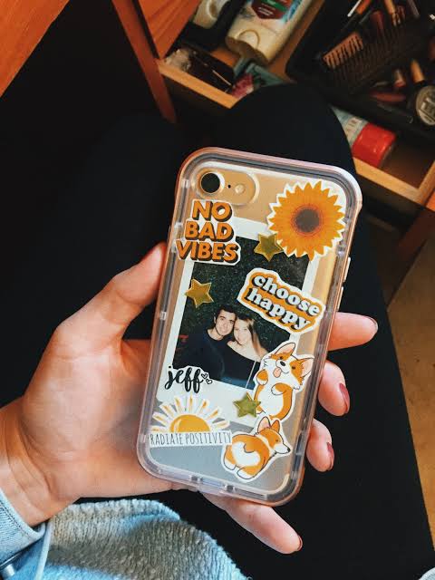 avilguut's tweet photo. Twitter please do your magic🖤

✨TUMBLR CASE ONLY 19K✨ https://t.co/k0Z9WE6ITp