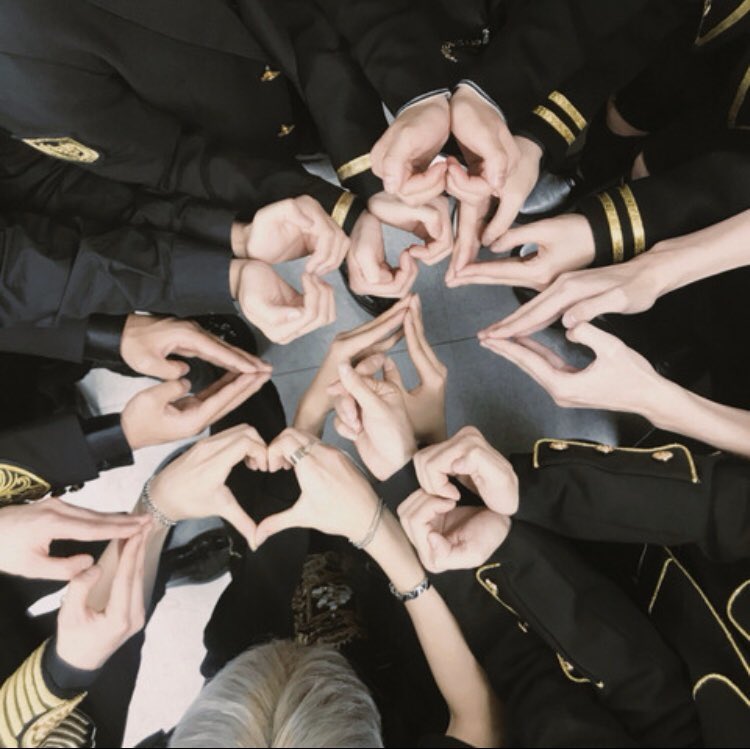 nga250896's tweet photo. 07.08.17 - 02.05.20
Chúc mừng  debut 1000 ngày.
워너원 기다린지 461일차
Therefore, We Were One 
사랑해 워너원

#워너원_천일_축하해 
#항상_이자리��서_기다릴게
#WANNAONE_DEBUT_1000DAYS
#워너원_데뷔천일_축하해사랑해 https://t.co/qf3XdSYCUt