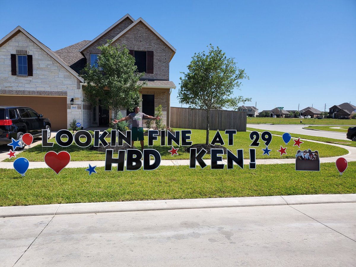RandiHunter20's tweet photo. This was EPIC! He absolutely loved the yard signs! Thank you Pearland Yard Cards!!!!! 
#LookinFine #TwentyNine #AllMine ❤❤❤ https://t.co/pPRCKh3CU4