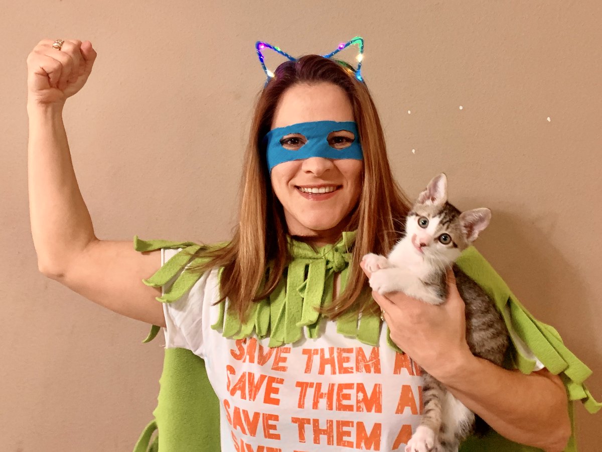 I AM A TEACHER👩‍💻!!!  What's your SUPERPOWER🦸‍♀️?  During our <a href="/HumbleISD_ASE/">Atascocita Springs</a>  class ZOOM check in we dressed up and created our own super heroes.  I'm Kittengirl and I would save all the kittens <a href="/bestfriends/">Best Friends</a> 😻 #ASEpanthers #BeTheLight #SaveThemAll
