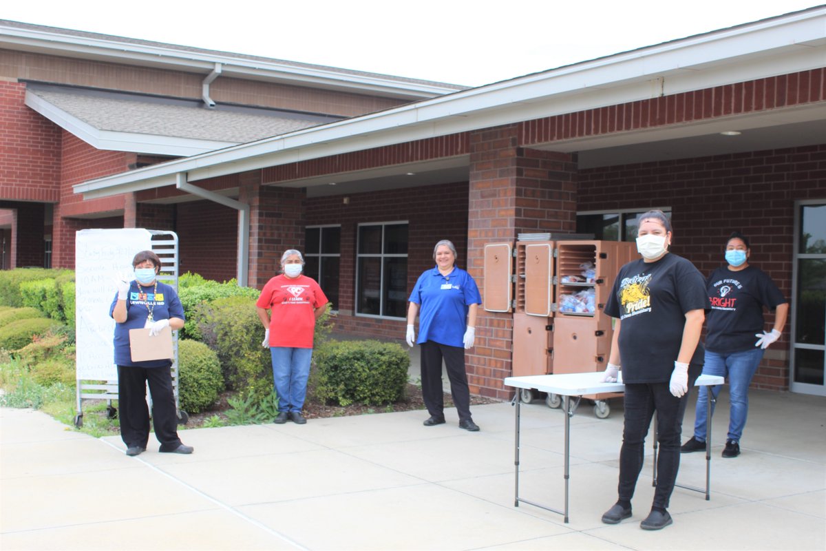 Our #HeroesWearHairnets! Happy School Lunch Hero Day and THANK YOU to all of these school nutrition team members who continue to go above and beyond to deliver safe meals to students!