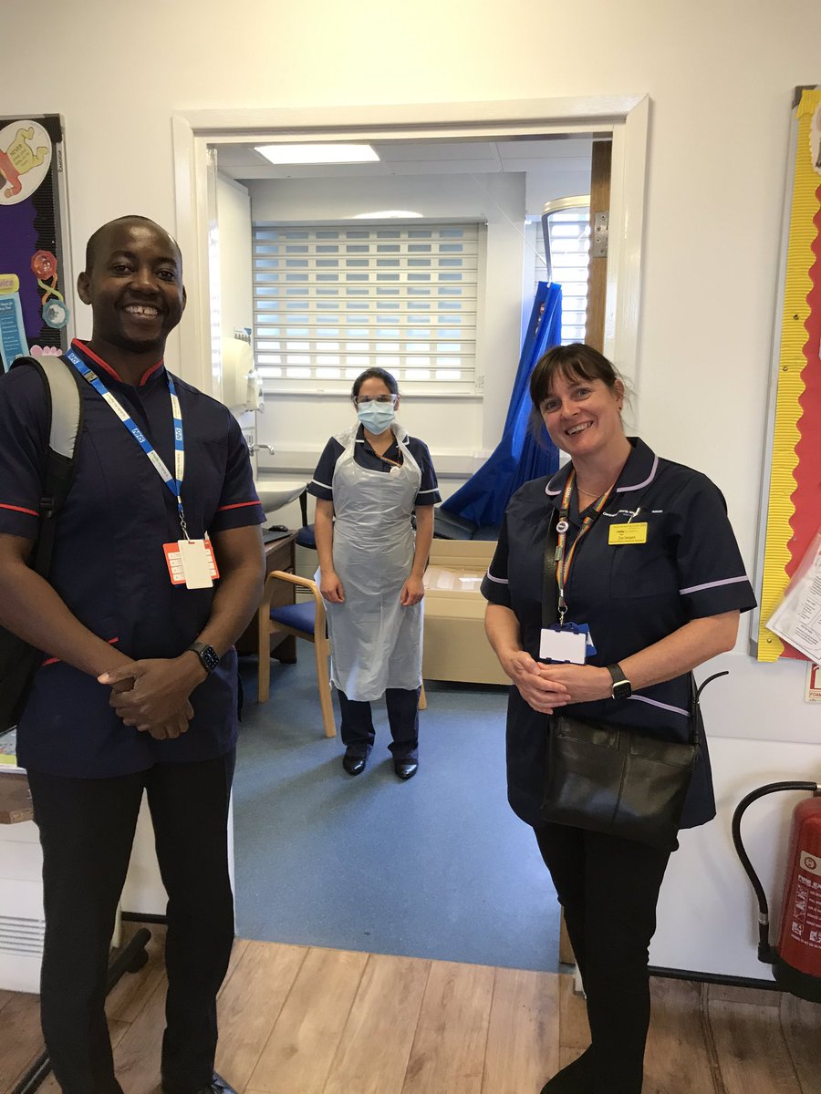 ZoeASargent's tweet photo. Had a busy but very productive day with @will_sakala visiting our amazing Community teams across Camden. So very proud of you all #NHS #NHSheroes #communitycare Responding to #Covid_19 so professionally @AlisonT_DN @CNWLNHS @mariaannobrien @NHSMngr https://t.co/lW2Py2z5MM
