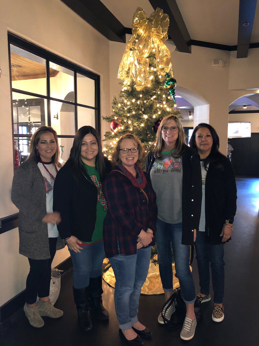 Missing my downstairs crew <a href="/rebeccacline3/">Rebecca Cline</a> <a href="/TauntonRaquel/">Raquel Taunton</a> <a href="/ChristyDiego/">Christy Diego</a> <a href="/sfree721/">Dr. Free</a> #CelebrateSAISD