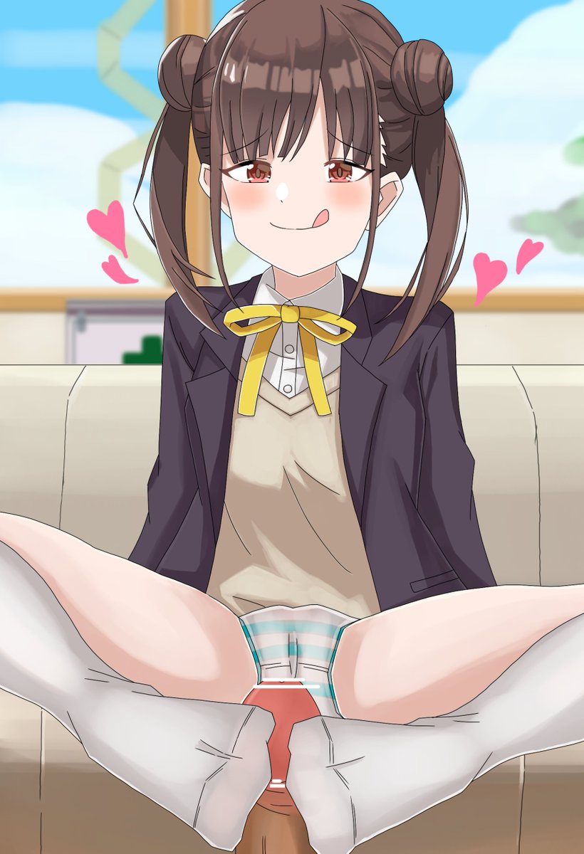 園田智代子さんに事務所で足コキをされる回
#シャニエロ
【差分とか】https://t.co/3yrUsPZp6c 