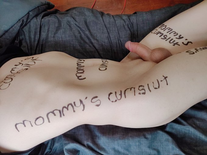 Thank you for 13k! I'm just uhhh... Gonna leave these here... https://t.co/xKMws4Hmd0<a href="/tag/femboy"class="tags"><span>#femboy</span></a>