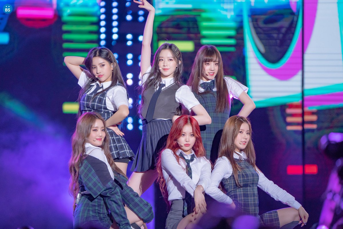 EpiNhule's tweet photo. Happy Anniversary my girls 💜💜  Nevies really want to see more and more anniverasies in the future 💜 Let’s be happy together forever... #2YearsWithGIDLE
#아이들과_함께_맞이한_2번째_봄 #GIDLE_2살_생일축하해 https://t.co/3yAMETdBCP