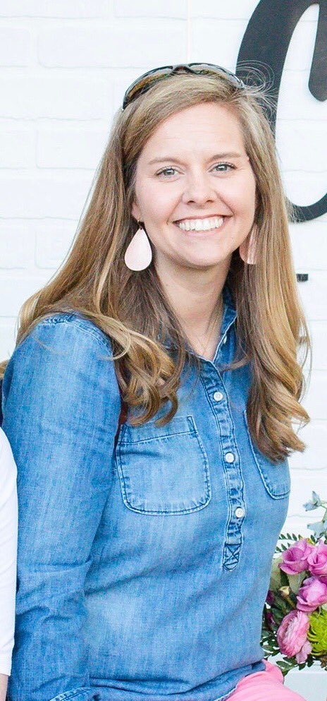 ChildersElemen1's tweet photo. Happy Principal Appreciation Day to Mrs. Holly Skibo. 👏🏻 Thank you for all your hard work that you put in everyday for our students and staff. Your kindness is contagious and we are so thankful to have you at Childers! 🐾 #proudtobeacub #LCSstrong2theCore #awesomeADMIN https://t.co/pXeHJDMoyb