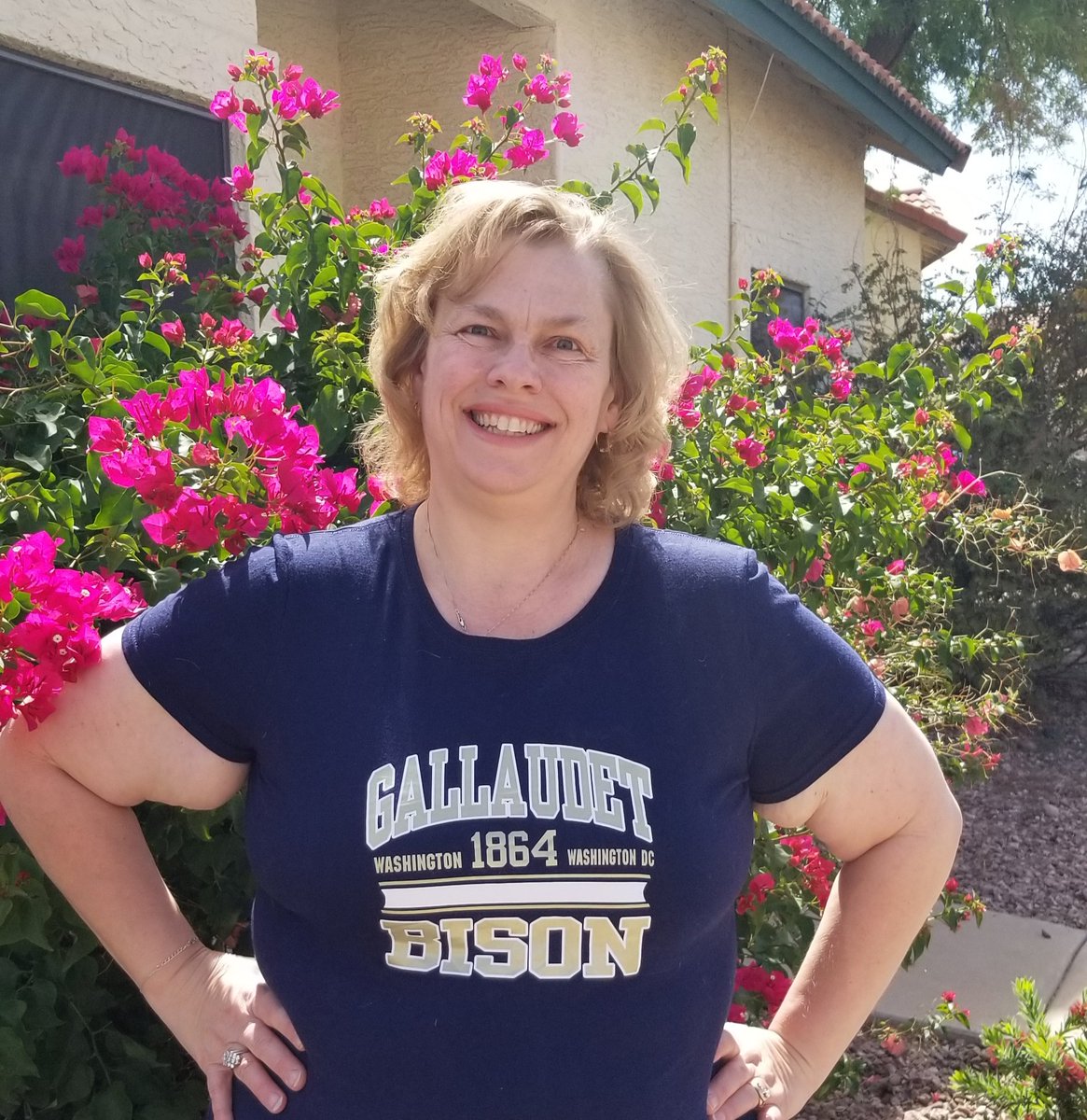 NeffAz's tweet image. #bashabilingual, #buildingbasha, #collegedecisionday,  #bashaatcollege, #notmualmamater, #packedmyuwecshirts