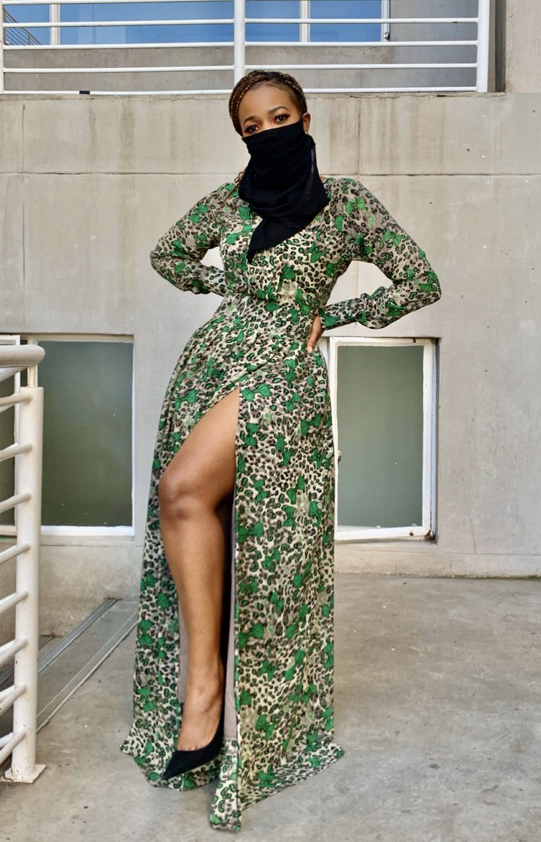 ImcocoMash's tweet photo. A LaPerfecto dress and mask combo. https://t.co/QFyHyQ7EkV