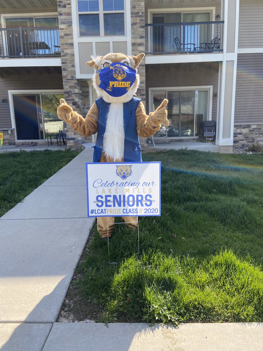 LMASDstreich's tweet photo. Celebrating #LCatPride seniors!  More gifts to come soon!  #theLCatwearsafacemask https://t.co/xywqMlnN00