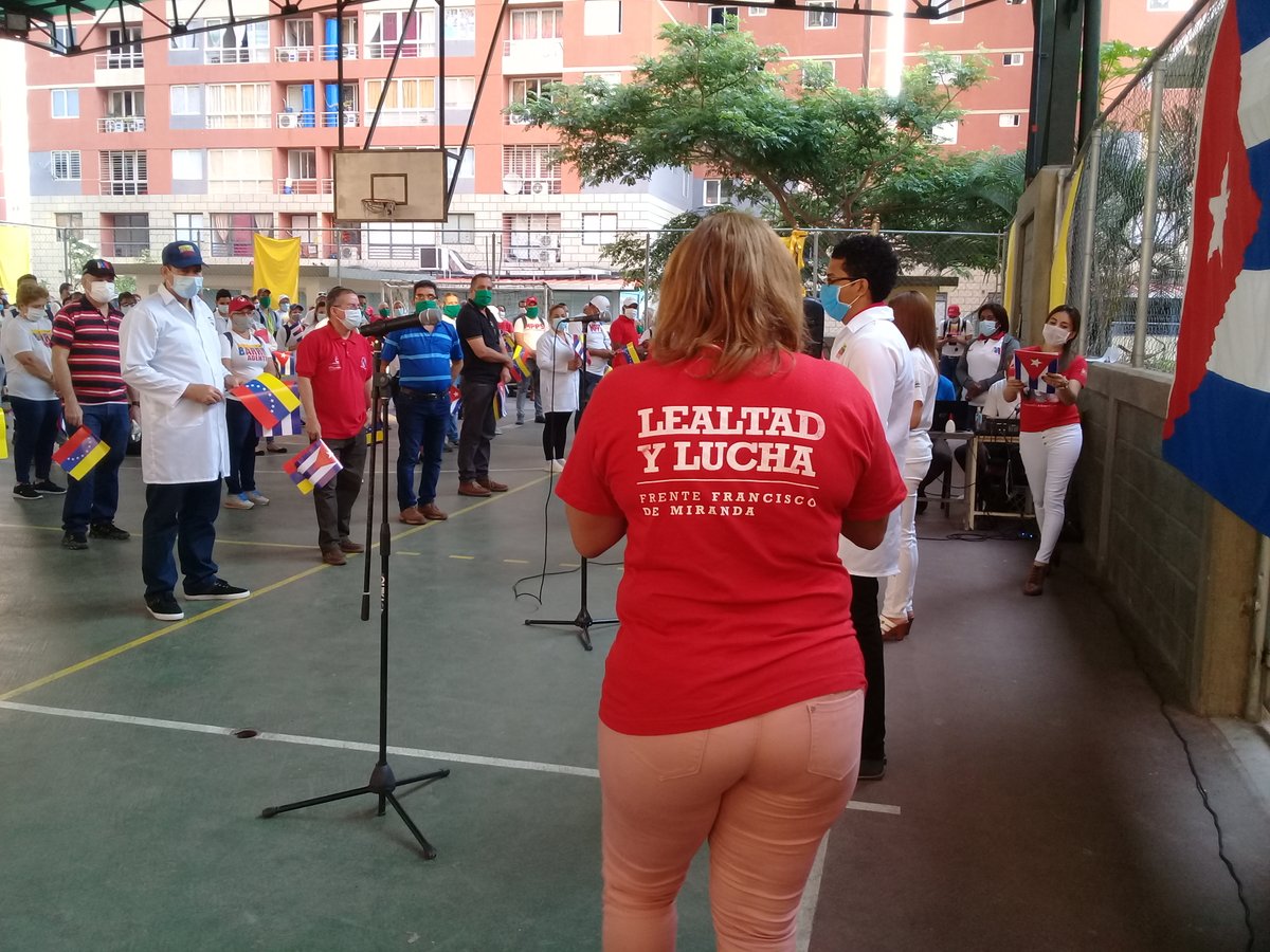 Celebran el Primero de Mayo colaboraddores de Cuba en Venezuela. <a href="/radio_cubana/">Radio Cubana</a> <a href="/radiorebeldecu/">Radio Rebelde - Cuba</a> <a href="/RadioRelojCuba/">Radio Reloj, Cuba</a> <a href="/RadioHabanaCuba/">Radio Habana Cuba</a> <a href="/CimarronCuba/">CimarrónCuba</a> #1deMayo #ViviremosYVenceremos #CubaRadio98