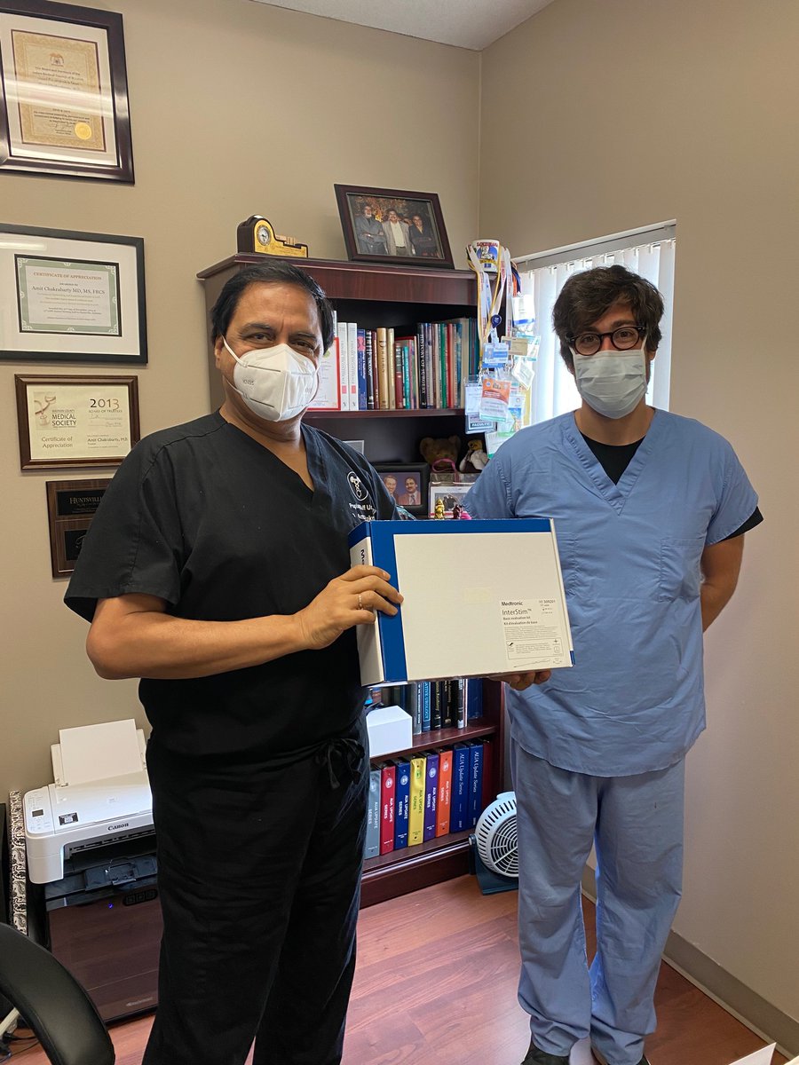 DavidYaffeMDT's tweet photo. Congratulations to Dr. Amit Chakrabarty in Missouri for his first case with the new InterStim Basic Evaluation lead! #medtronic #sacralneuromodulation #innovation #medtronicemployee https://t.co/rTlh5J5a09