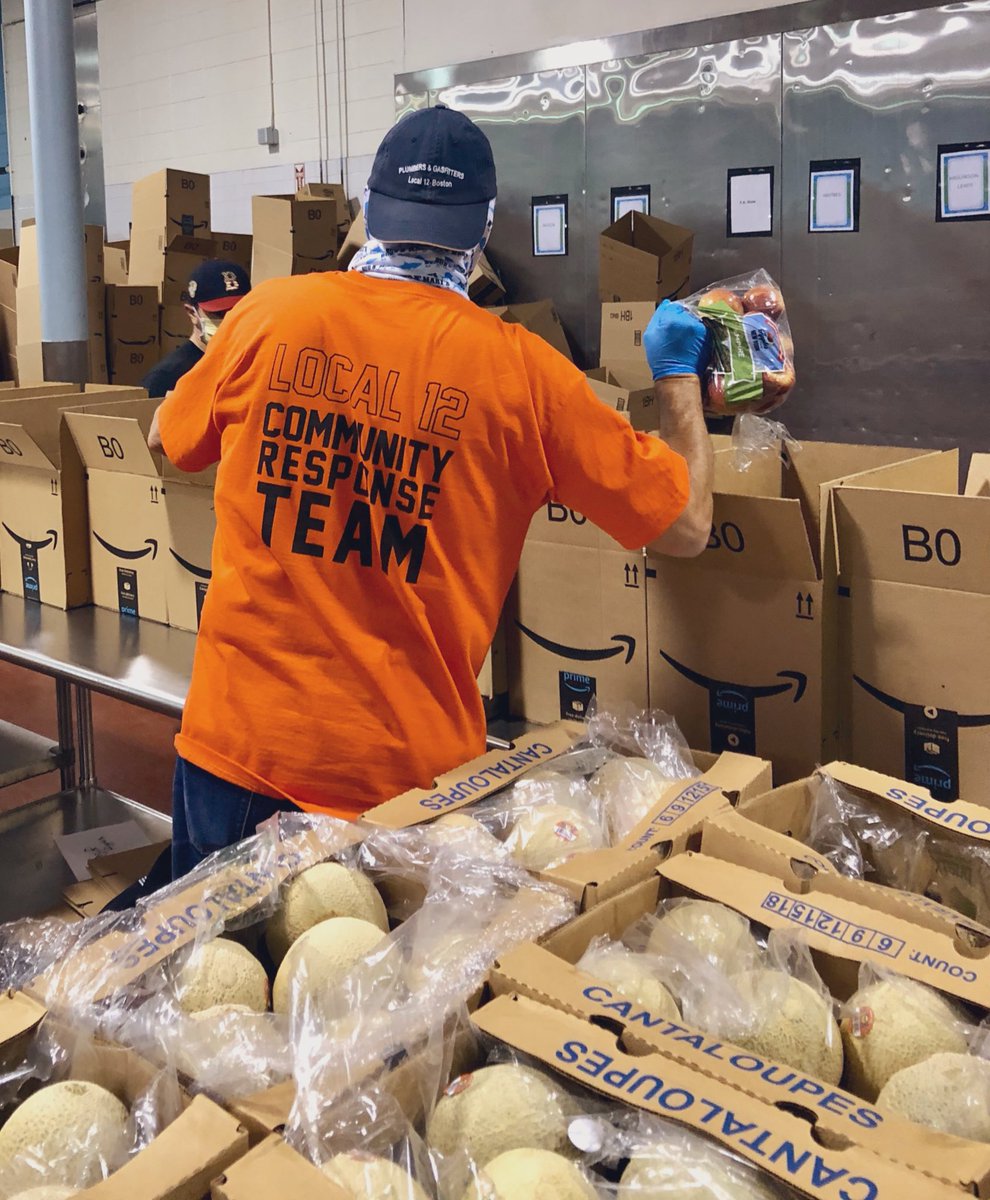 DorchesterONS's tweet image. A HUGE thank you to all the volunteers who show up everyday to help #Dorchester and beyond — from lit drops to meal distributions WE are getting the work done, TOGETHER

Do you want to pitch in? Sign up today: bit.ly/3aRrgJr | #CivicBos #COVID19 #BostonStrong