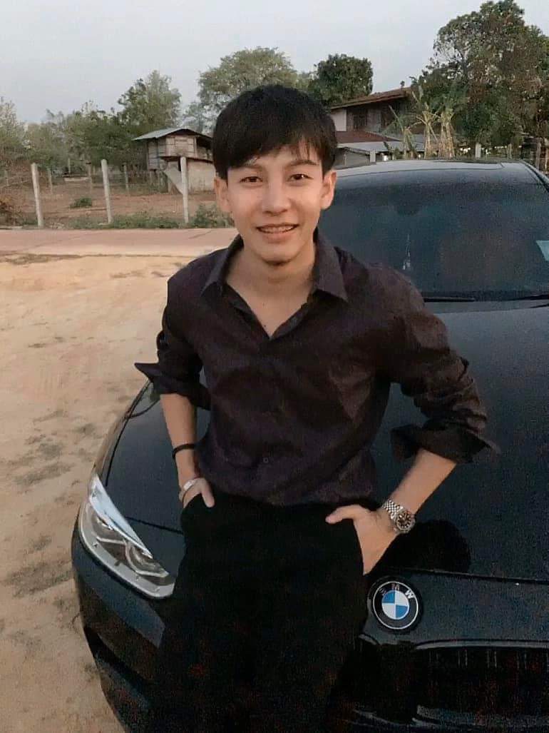 toey_apiwat23's tweet photo. ไปเที่ยวกันไหม มีท่งนา กับป่าโคก 😄 https://t.co/IU5pTs7QRa