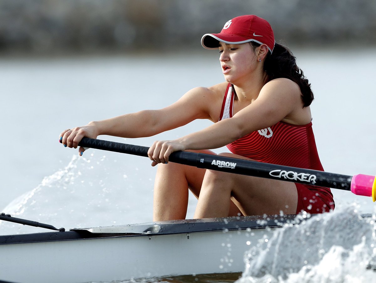 OU_Rowing's tweet photo. ๐ ๐ซ๐จ๐ฅ๐ ๐ฆ๐จ๐๐๐ฅ ๐๐ง๐ ๐ฉ๐๐๐๐ฌ๐๐ญ๐ญ๐๐ซ.
Nicole Molina: 2020 Champion of Inclusion! #CrimsonMagic https://t.co/u7wlrvoM9G