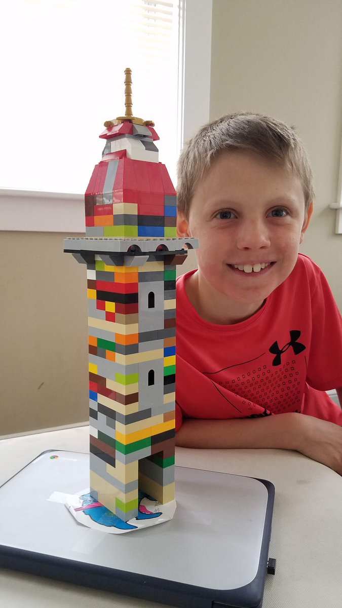 DTFourthGrade's tweet photo. Thanks for the awesome Washington DC landmark presentations, 4th graders! 👏 #DTdaily https://t.co/zrAKrBQqLc