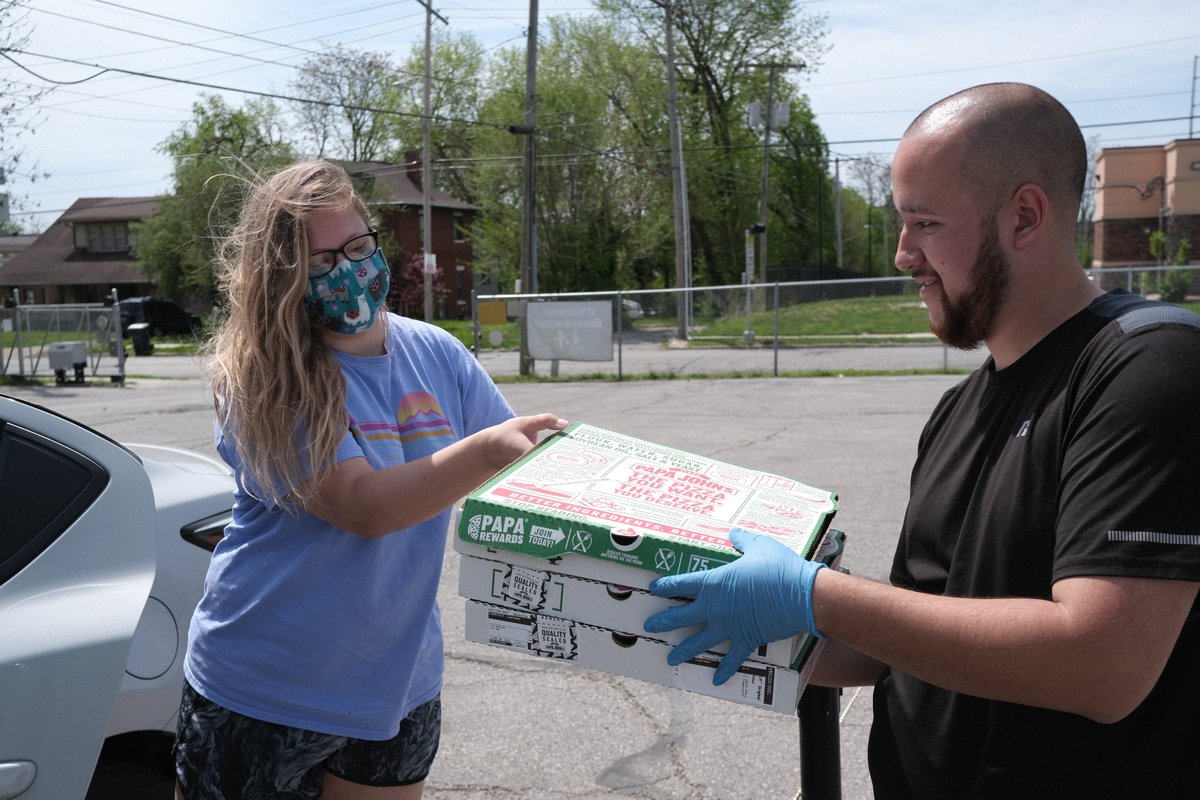 prckcmo's tweet photo. Who do we love? Our community, that's who. Thank you to everyone in the community who is caring for others and showing just how big our hearts are here in KC. We're glad we can be a part of such a great town (and thanks for the pizza). #KCcares #inthistogther #ourtown https://t.co/PaUhM3YpPi