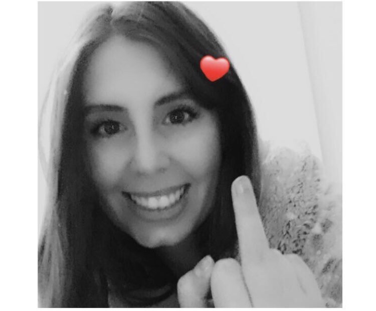 ZoeModen's tweet photo. Fork you Corona! 🖕🦠 When will you let us free us?? 🤜🦠🤛 #missingnormallife #lifeoflockdown #liveslost #strugglingbusinesses #hateyoucornoa #youwillnotbeatus #1stmay #betterdaysarecoming 🙏 https://t.co/nv9uynxLHs