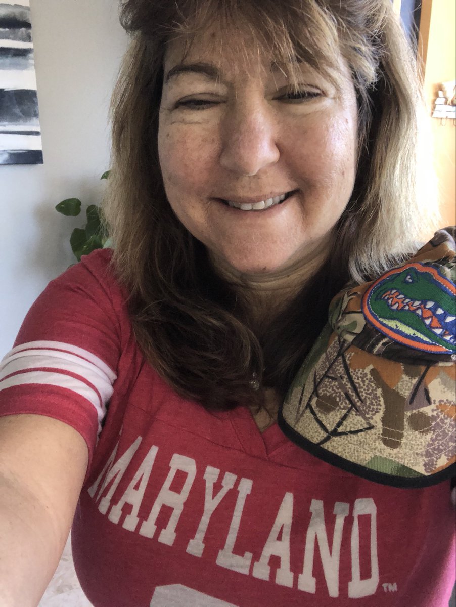 randiseiger's tweet photo. #CollegeSigningDay even in a virtual world.  Congrats from Addison Mizner Elrmentary ⁦@joshua_davidow⁩ ⁦@AMESPTA⁩ ⁦@PBSCA1⁩ ⁦@pbcsd⁩ https://t.co/wuhyKhgdy1