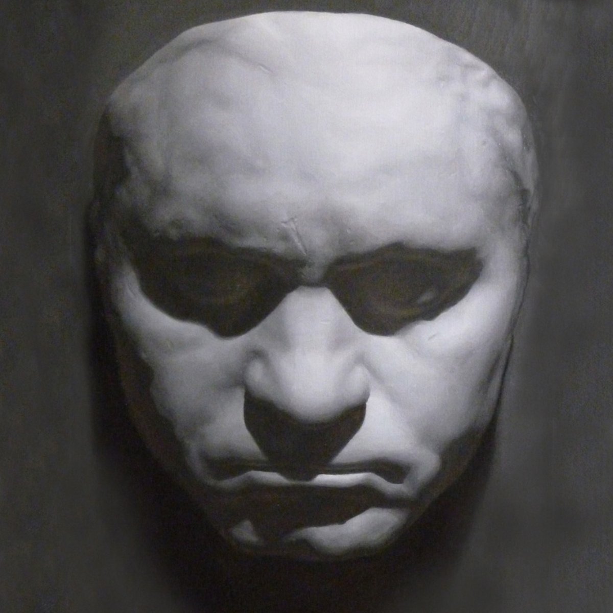 b9 is a contemporary release from Ludwig van Beethoven.
It's an abridged whirlwind of all 9 of his symphonies in 30 minutes.
It's only available to free stream, or to keep, from now through to this Sunday, May 3rd.
pfony.bandcamp.com/track/b9-an-ab…