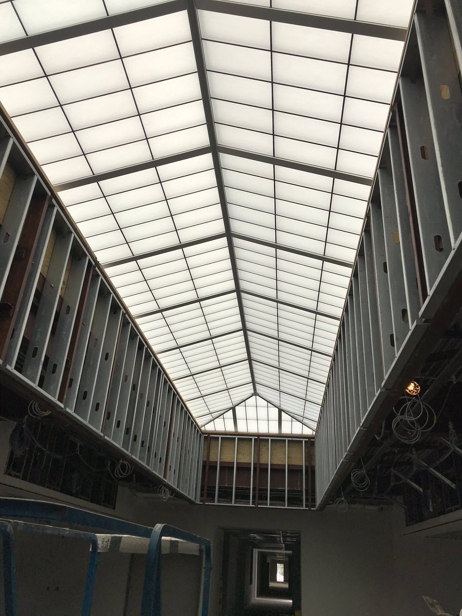 HumbleISD_CE's tweet photo. Sky lights are being set in place over each student collaboration space. Perfect timing on this gorgeous sunny day!!! 🚂☀️🚂 #BeTheLight https://t.co/C6bVBXHp5s