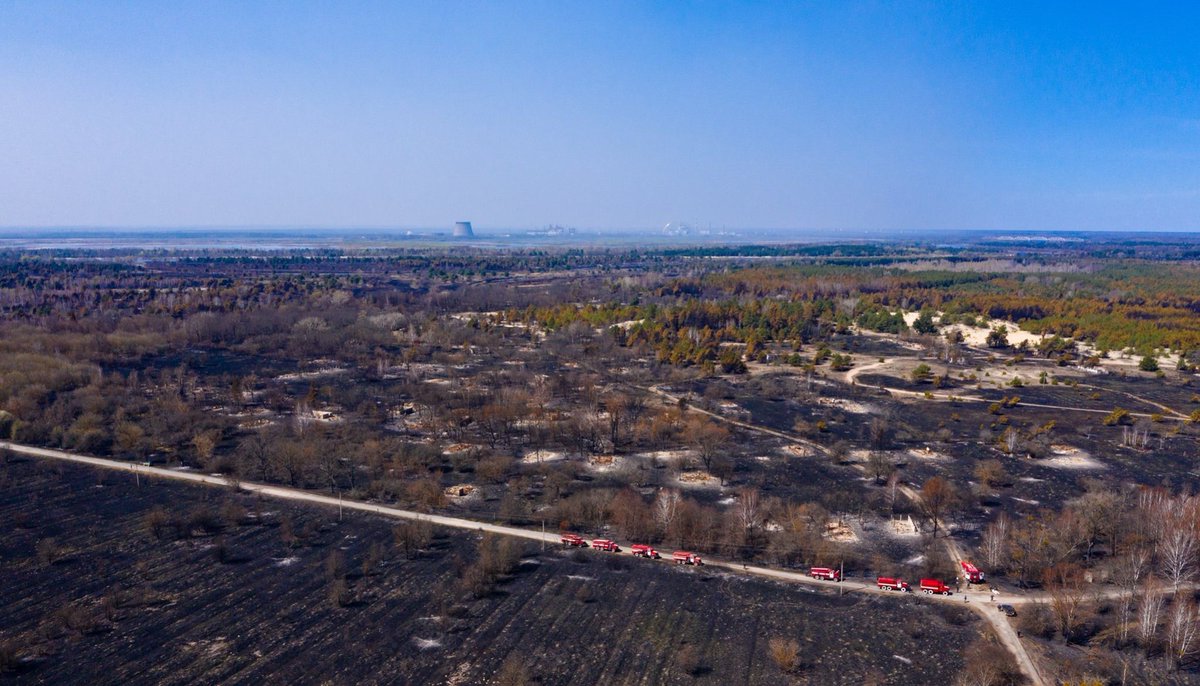 ChernobylX_tour's tweet photo. Consequences after #Chernobylfire 2020
📍village Kryva Hora
📷 by Denis Vishnevskiy
#Chernobyl #prayforchernobyl #chernobylwelcome https://t.co/ox7OZhUuT9